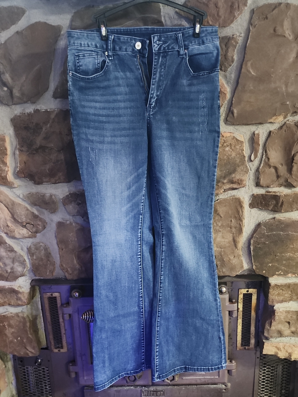 Women's Classic Medium Wash Flare Jeans